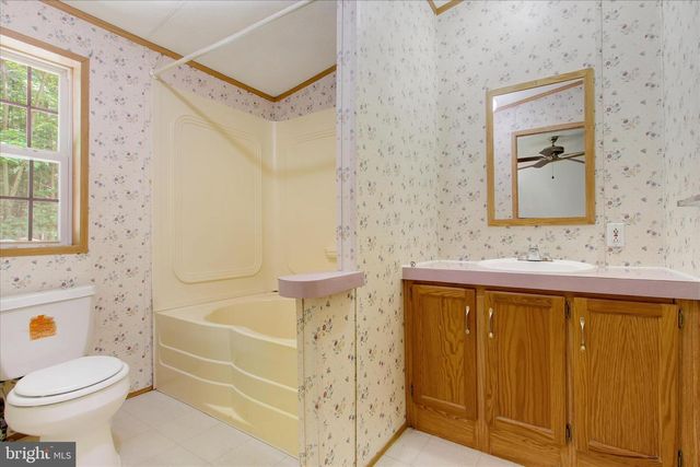 13340 MENTZER GAP ROAD RD, Waynesboro, PA 17268