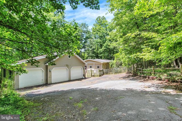13340 MENTZER GAP ROAD RD, Waynesboro, PA 17268