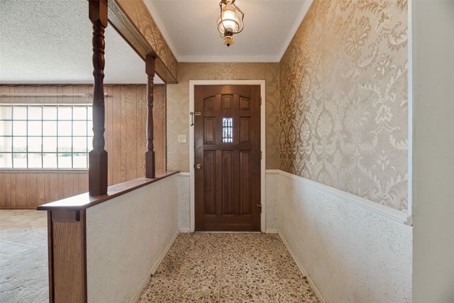 520 Pecan Street, Crowley, TX 76036