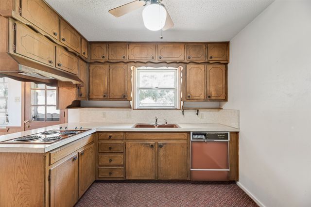 520 Pecan Street, Crowley, TX 76036