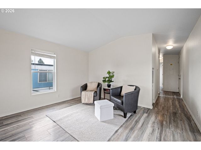 2150 LAURA St 65, Springfield, OR 97477