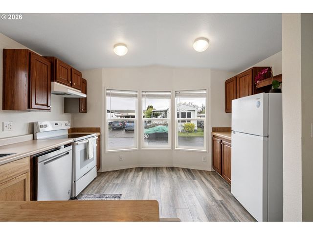 2150 LAURA St 65, Springfield, OR 97477