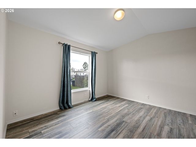 2150 LAURA St 65, Springfield, OR 97477