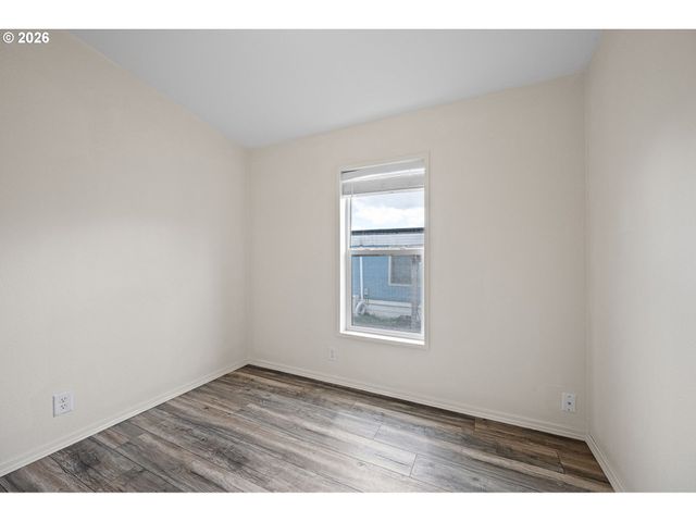 2150 LAURA St 65, Springfield, OR 97477