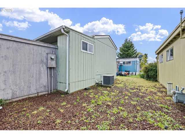 2150 LAURA St 65, Springfield, OR 97477