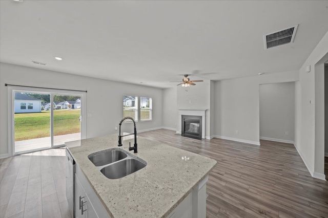 146 Vickery Road, Woodruff, SC 29388