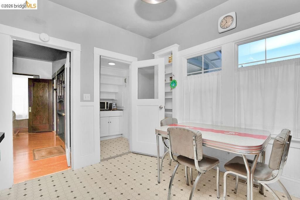 Image 15 of property listing at 325 S 2Nd St, Rio Vista, CA 94571