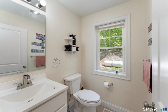 23 Senexet Road, Woodstock, CT 06281