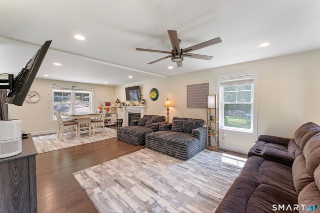 23 Senexet Road, Woodstock, CT 06281