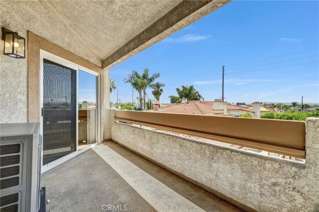 3605 E Anaheim Street 420, Long Beach, CA 90804
