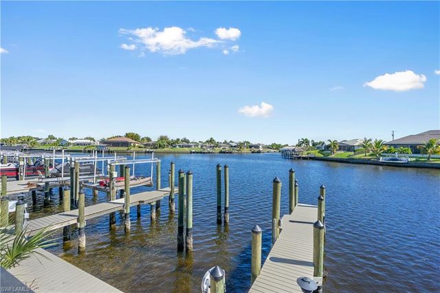 3609 SE 10th AVE # 202, Cape Coral, FL 33904