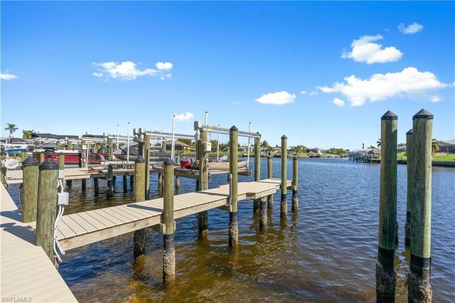 3609 SE 10th AVE # 202, Cape Coral, FL 33904