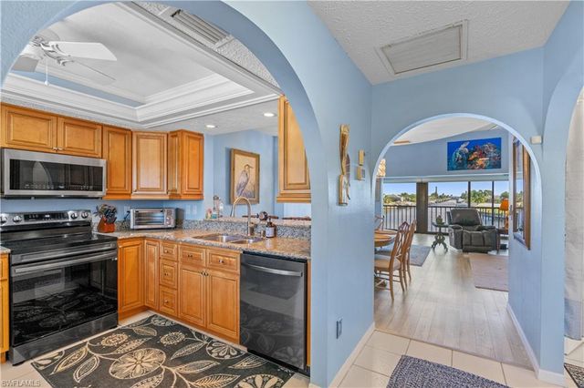 3609 SE 10th AVE # 202, Cape Coral, FL 33904