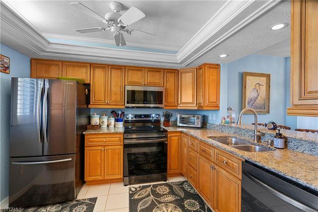 3609 SE 10th AVE # 202, Cape Coral, FL 33904