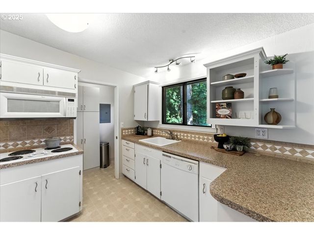 5225 Sw Oleson Rd 15, Portland, OR 97225