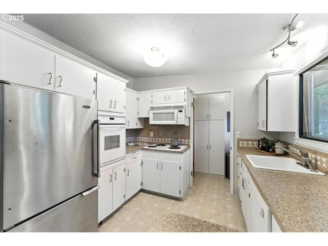 5225 Sw Oleson Rd 15, Portland, OR 97225