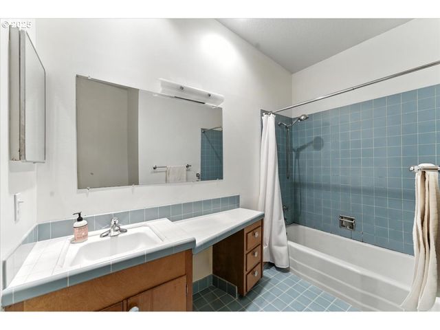 5225 Sw Oleson Rd 15, Portland, OR 97225