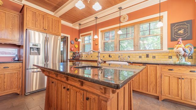 498 S Court Street, Crown Point, IN 46307