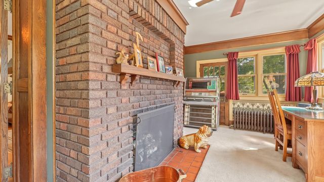 498 S Court Street, Crown Point, IN 46307