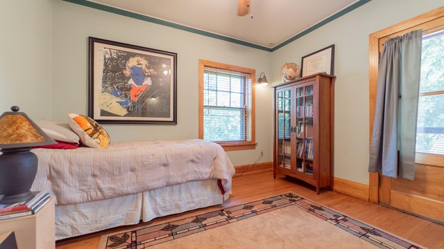 498 S Court Street, Crown Point, IN 46307