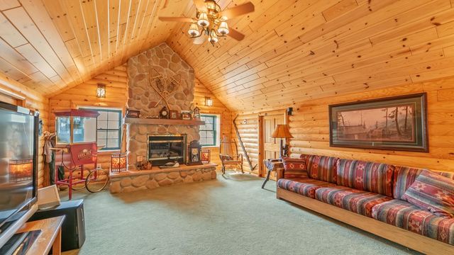 498 S Court Street, Crown Point, IN 46307
