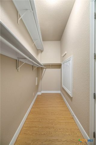 260 N Santa Clara Avenue, New Braunfels, TX 78130