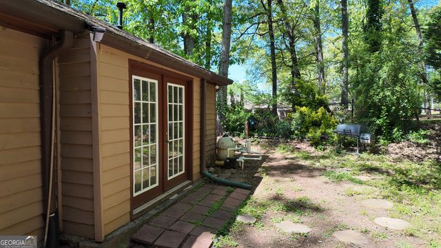 2072 hampton Trail, Conyers, GA 30013