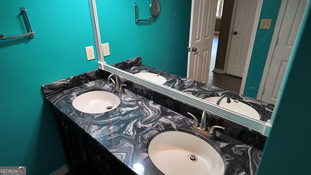 2072 hampton Trail, Conyers, GA 30013