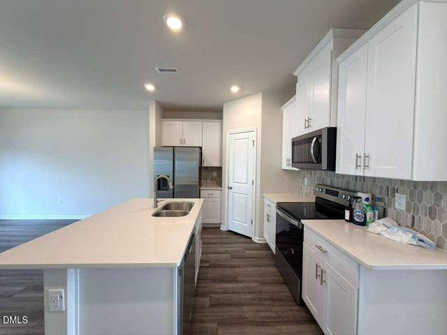 926 Clearhaven Lane, Fuquay Varina, NC 27526