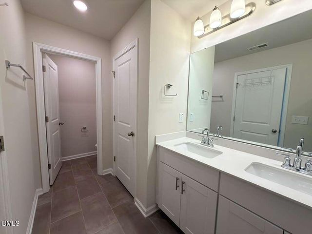 926 Clearhaven Lane, Fuquay Varina, NC 27526