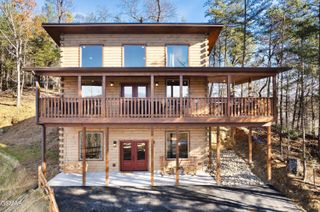 991 King Branch Road, Sevierville, TN 37876