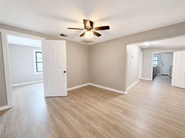 233 Blevins St, Corpus Christi, TX 78415
