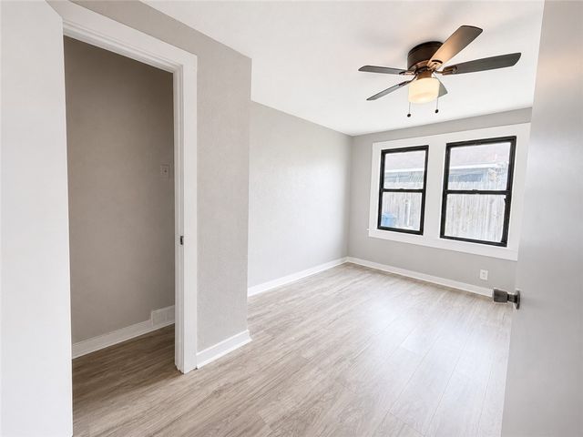 233 Blevins St, Corpus Christi, TX 78415