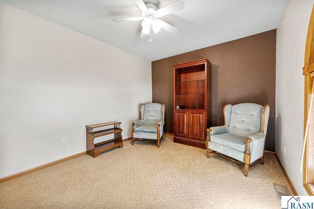 554 Karmil Place, Gaylord, MN 55334