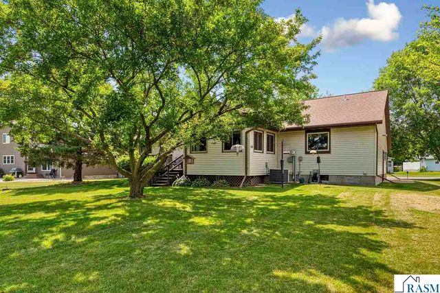 554 Karmil Place, Gaylord, MN 55334