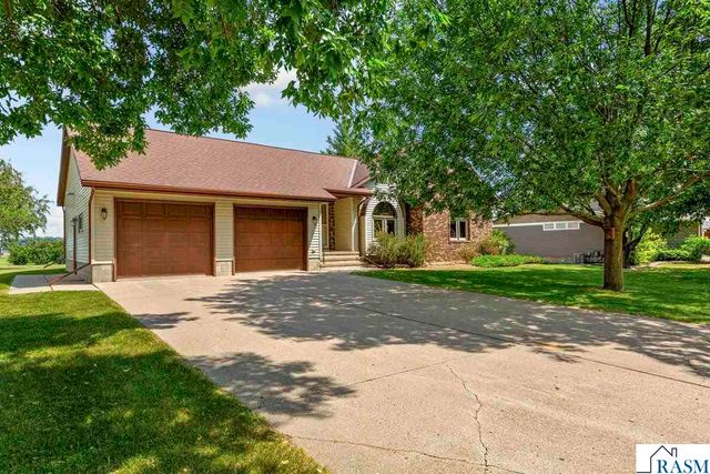 554 Karmil Place, Gaylord, MN 55334