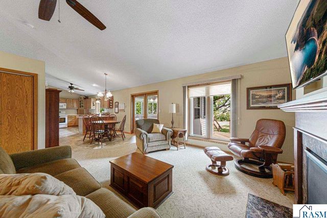 554 Karmil Place, Gaylord, MN 55334