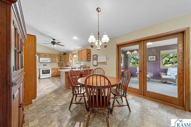 554 Karmil Place, Gaylord, MN 55334