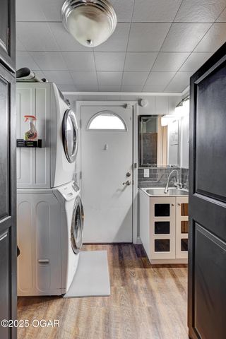 3617 SW Center Road, Columbus, KS 66725