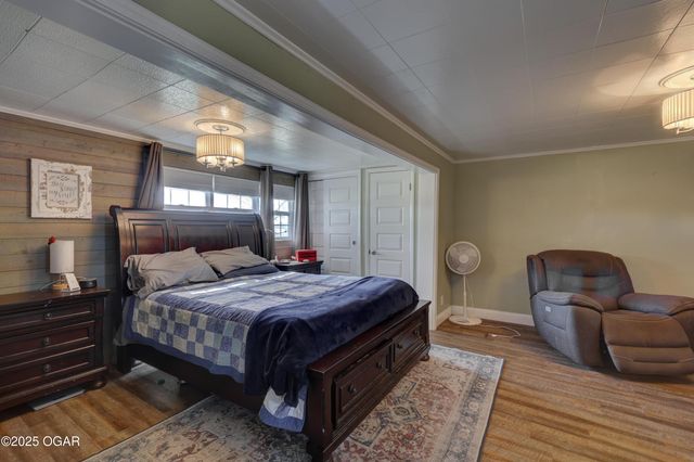 3617 SW Center Road, Columbus, KS 66725