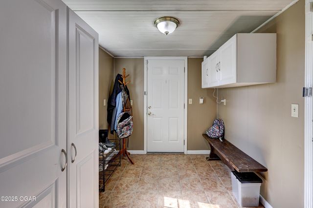 3617 SW Center Road, Columbus, KS 66725