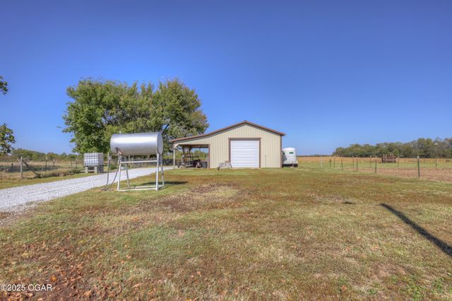 3617 SW Center Road, Columbus, KS 66725