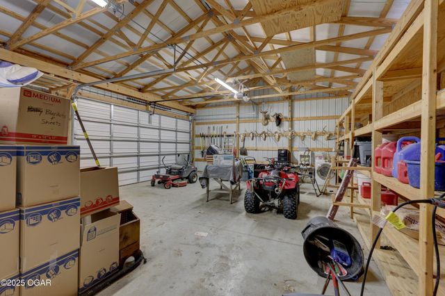 3617 SW Center Road, Columbus, KS 66725