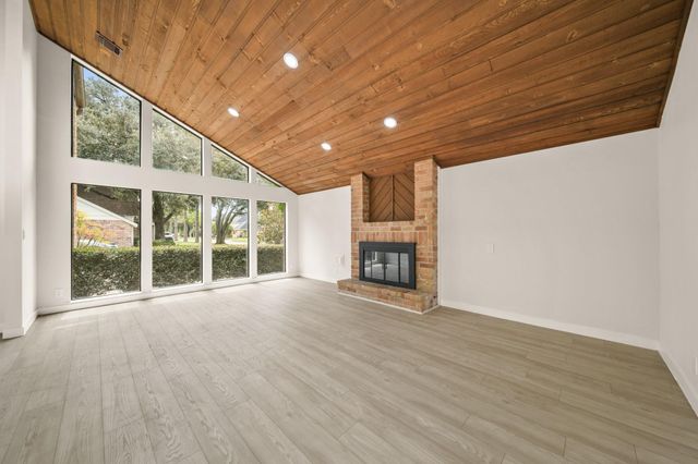 3010 Manila Lane, Houston, TX 77043