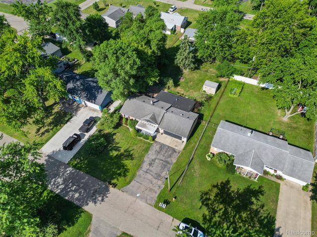 3557 Frankman Avenue, Waterford Charter Township, MI 48329