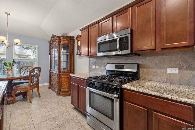 2609 LONESOME CREEK TRL, New Braunfels, TX 78130