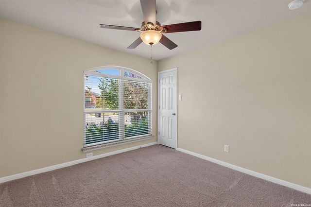 2609 LONESOME CREEK TRL, New Braunfels, TX 78130