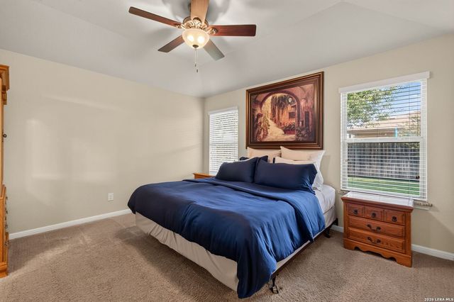 2609 LONESOME CREEK TRL, New Braunfels, TX 78130