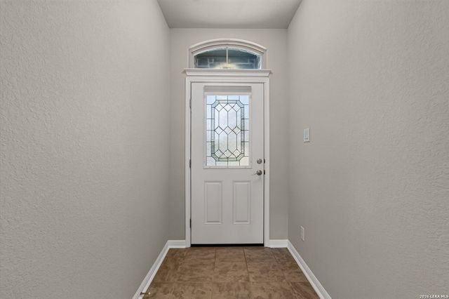 2609 LONESOME CREEK TRL, New Braunfels, TX 78130