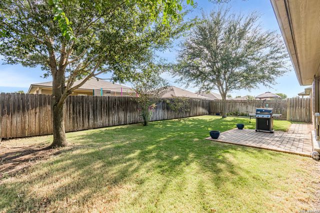 2609 LONESOME CREEK TRL, New Braunfels, TX 78130